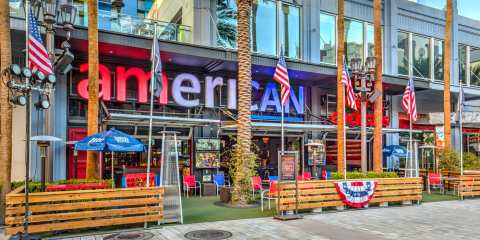 ameriCAN Beer & Cocktails LINQ Hotel + Experience
