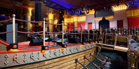 Cleopatra's Barge Caesars Palace