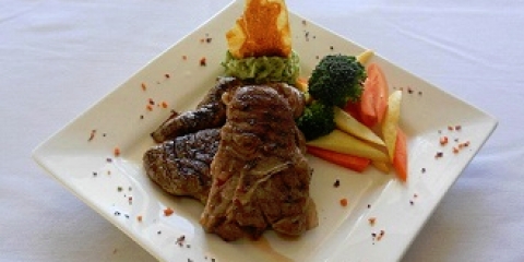 Gina's Bistro Off Strip