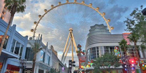 LINQ Hotel + Experience Strip