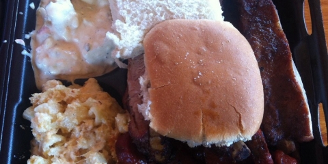 John Mull's Road Kill Grill Off Strip