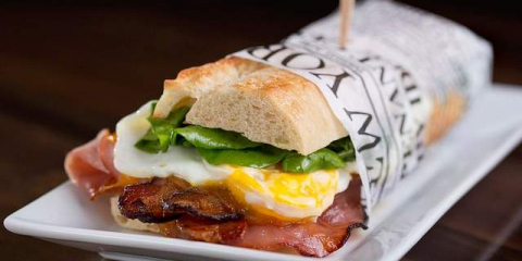 Off the Strip Bistro & Bar The LINQ Promenade