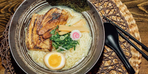 Shinya Maru Ramen & Izakaya Fremont East Entertainment District