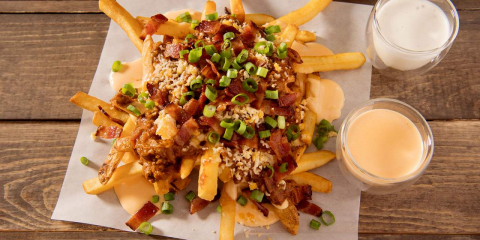 Sticky Chicken LINQ Hotel + Experience