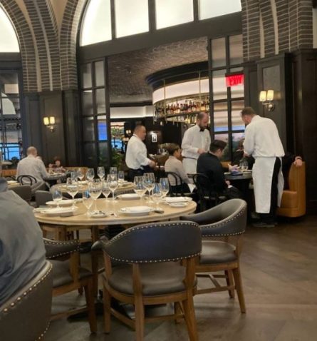 Peter Luger Steakhouse (Caesars Palace) – Las Vegas Advisor